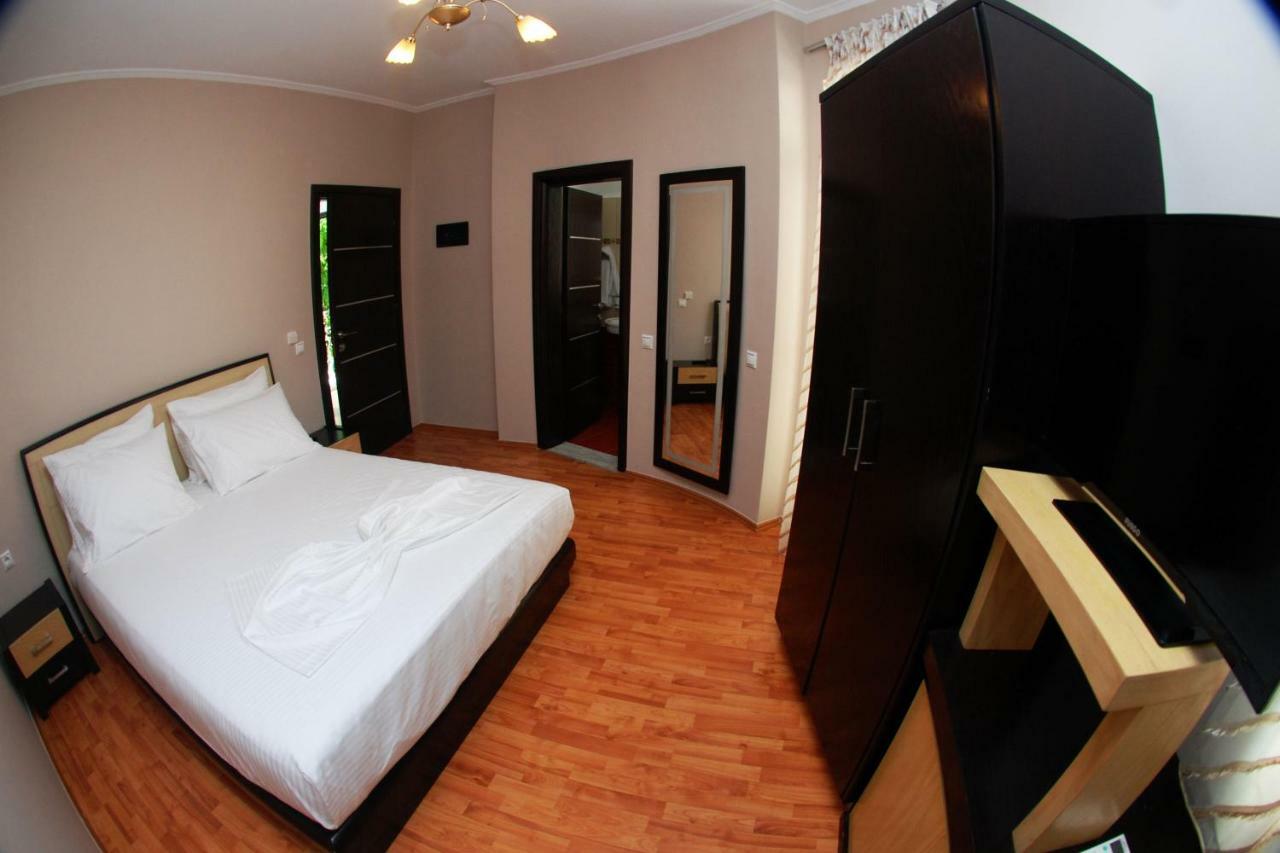 Hotel Ramo Saranda Dış mekan fotoğraf