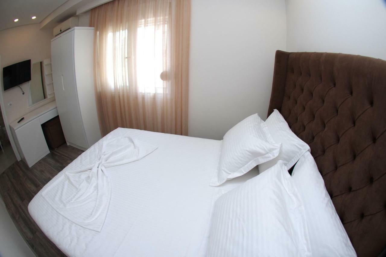 Hotel Ramo Saranda Dış mekan fotoğraf